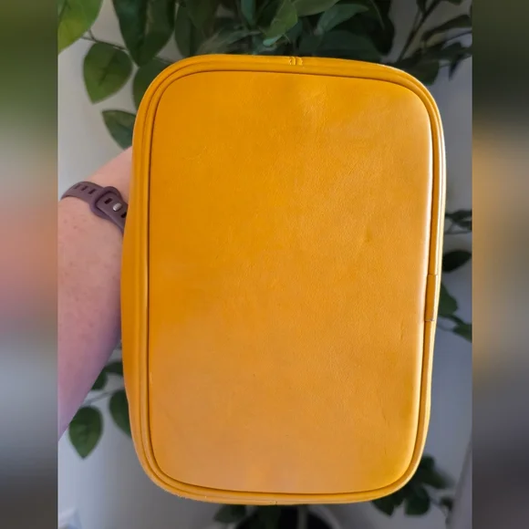 Coach Vintage Soho Mini Hobo Mustard 4145 - Picture 7 of 9